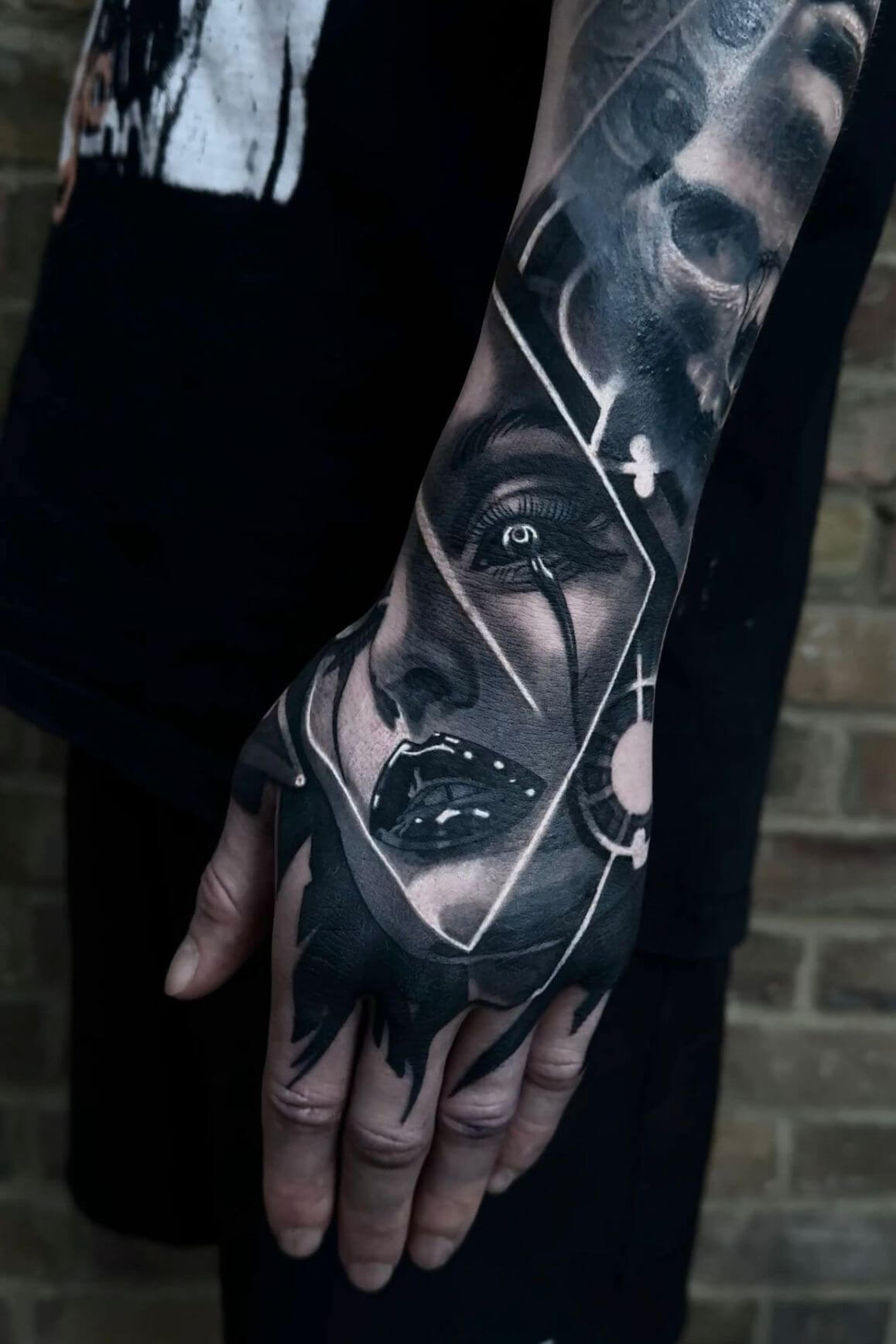 Tom Farrow